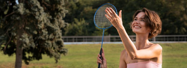 Those who play badminton well take decisions quickly